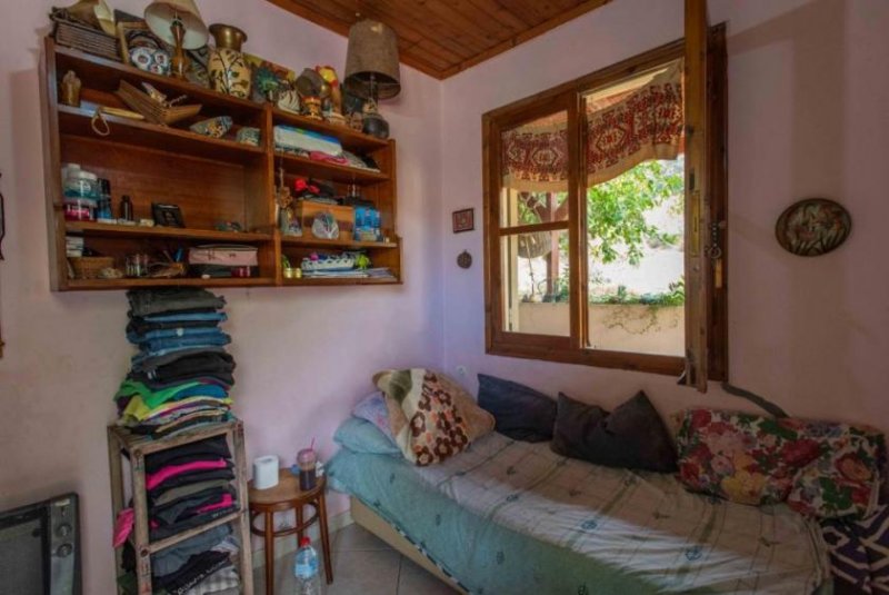 Athanati Kreta, Athanati: Kleines Haus mit großem Garten zu verkaufen Haus kaufen